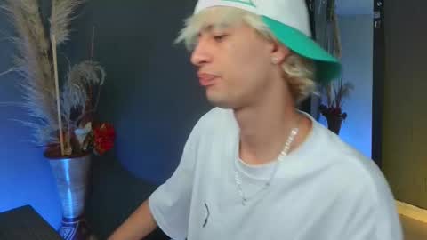 mattias     online show from 17, 9, 2025