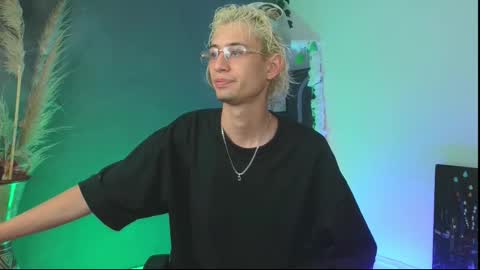 mattias     online show from 27, 9, 2025