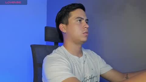 mattiwsmorris_ online show from 14, 2, 2025