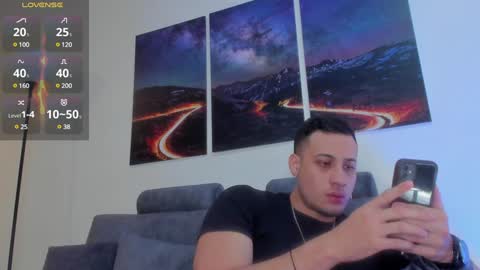 Snapshot of mattsaill_ chatting on 4, 1, 2025 mattsaill_ online show from 4, 1, 2025
