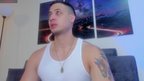 Snapshot of mattsaill_ chatting on 5, 1, 2025 mattsaill_ online show from 5, 1, 2025