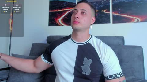 Snapshot of mattsaill_ chatting on 23, 1, 2025 mattsaill_ online show from 23, 1, 2025