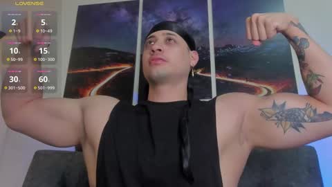Snapshot of mattsaill_ chatting on 27, 2, 2025 mattsaill_ online show from 27, 2, 2025