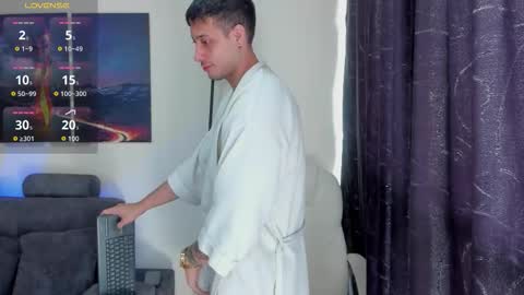 Snapshot of mattsaill_ chatting on 17, 9, 2025 mattsaill_ online show from 17, 9, 2025