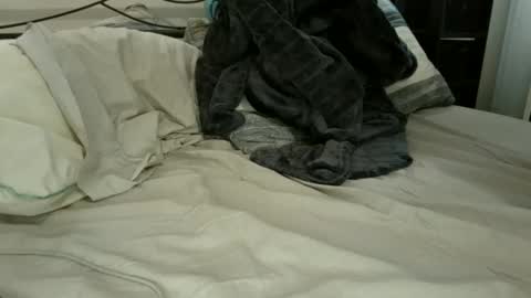 mattsroom123 online show from 17, 2, 2025