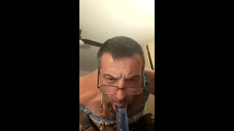 mattyemuegg online show from 9, 1, 2026