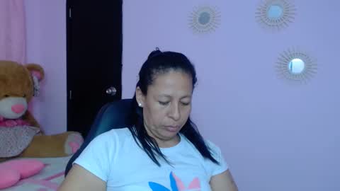 Martina online show from 1, 2, 2025