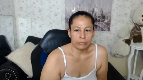 Snapshot of mature_martina_ chatting on 19, 6, 2026 Martina online show from 19, 6, 2026