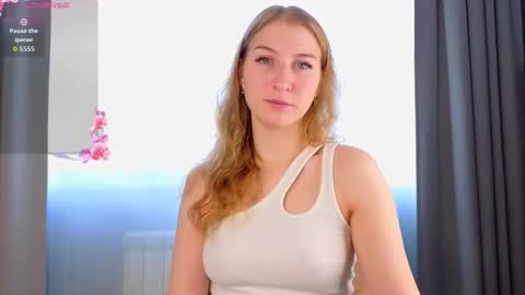 Snapshot of maureencoombs chatting on 17, 9, 2025 maureencoombs online show from 17, 9, 2025