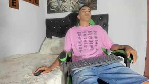 MAURICIO online show from 1, 3, 2026