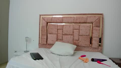 mavie_ivanova online show from 2, 12, 2024