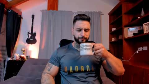 Snapshot of max_dic1 chatting on 19, 1, 2025 max D. online show from 19, 1, 2025