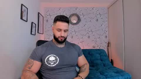 max D. online show from 8, 7, 2026