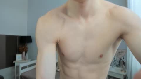 Snapshot of max_foks chatting on 13, 1, 2026 Max online show from 13, 1, 2026