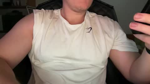 Snapshot of max_hornyguy chatting on 27, 10, 2025 max_hornyguy online show from 27, 10, 2025