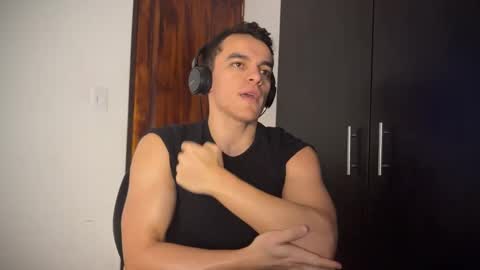 Max Lancaster online show from 8, 3, 2025