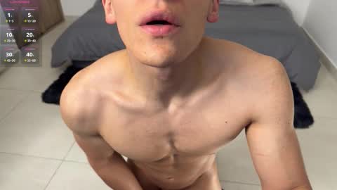 Snapshot of max_lancaster chatting on 7, 3, 2026 Max Lancaster online show from 7, 3, 2026