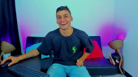 MAX     online show from 17, 11, 2025