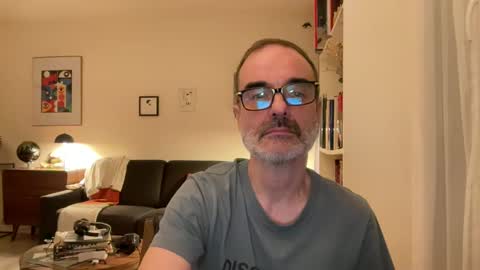 Snapshot of maxbow chatting on 9, 1, 2025 Max Mikado online show from 9, 1, 2025