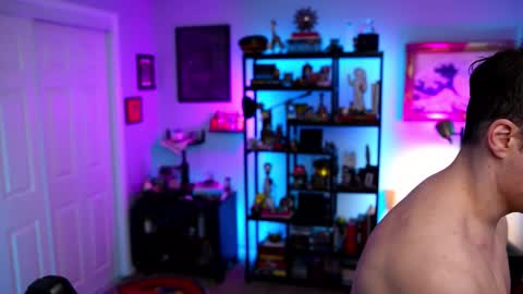 Max Hughes online show from 22, 2, 2026