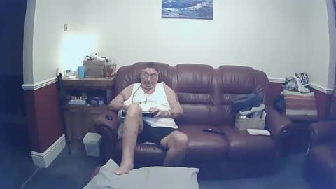 MAX online show from 25, 12, 2024