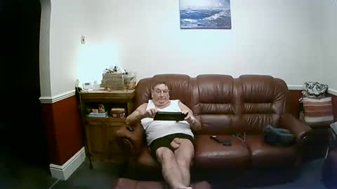 MAX online show from 29, 12, 2024