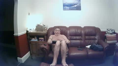 MAX online show from 30, 12, 2024