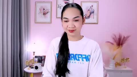 Snapshot of maxie_greyson chatting on 10, 2, 2025 maxie greyson online show from 10, 2, 2025