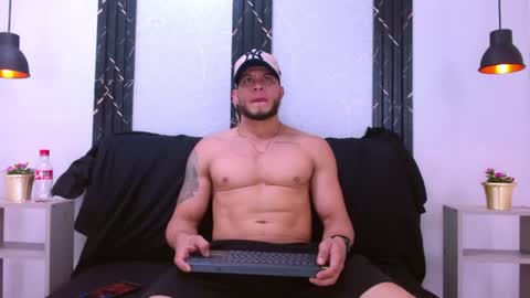Maximiliano online show from 9, 6, 2026