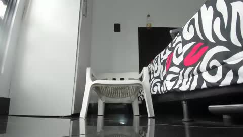 maximo__77 online show from 4, 11, 2025