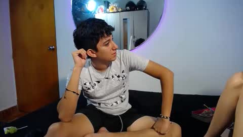 -- maximo and isa -- online show from 13, 9, 2025