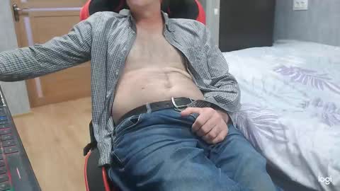 maximus3334 online show from 3, 10, 2025