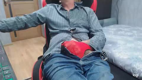 maximus3334 online show from 9, 1, 2026