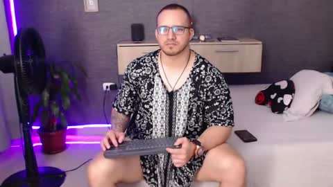 Snapshot of maximussantorini chatting on 24, 6, 2026 maximus online show from 24, 6, 2026
