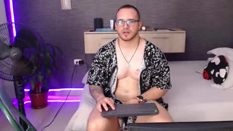 Snapshot of maximussantorini chatting on 25, 6, 2026 maximus online show from 25, 6, 2026
