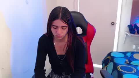 maxinesex_ online show from 27, 11, 2025