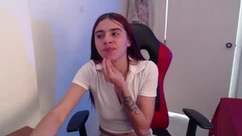 maxinesex_ online show from 1, 4, 2026