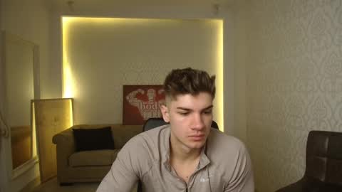 MaxKaiden online show from 12, 3, 2025