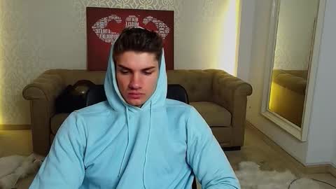 MaxKaiden online show from 14, 9, 2025