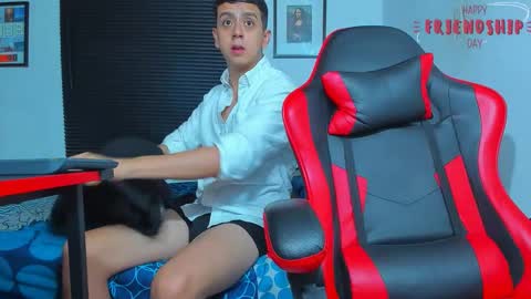 MAX online show from 21, 9, 2025