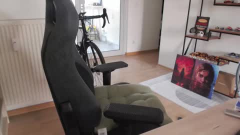 Snapshot of maxp0wer23 chatting on 11, 1, 2025 Max online show from 11, 1, 2025