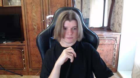 Max online show from 29, 9, 2025