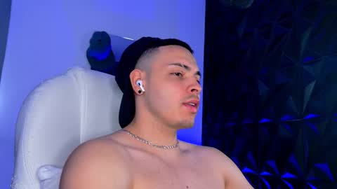 MAX online show from 8, 2, 2026