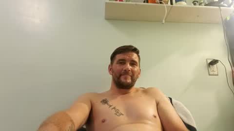 Snapshot of maxx916 chatting on 6, 10, 2025 Max online show from 6, 10, 2025