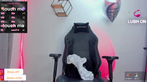 maxx_cortes online show from 28, 12, 2024