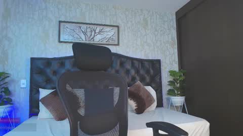 Snapshot of maxxicruz chatting on 6, 1, 2026 Maxxi online show from 6, 1, 2026