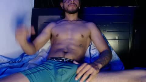 Snapshot of maxximus_10 chatting on 22, 12, 2024 maxximus_10 online show from 22, 12, 2024