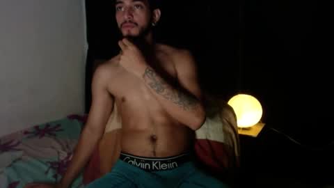 Snapshot of maxximus_10 chatting on 5, 1, 2025 maxximus_10 online show from 5, 1, 2025