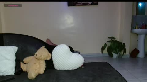maxxinepetite online show from 25, 7, 2026