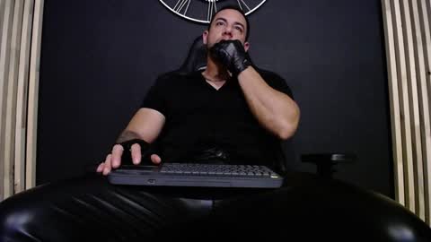 maxxxpowerful online show from 24, 1, 2025